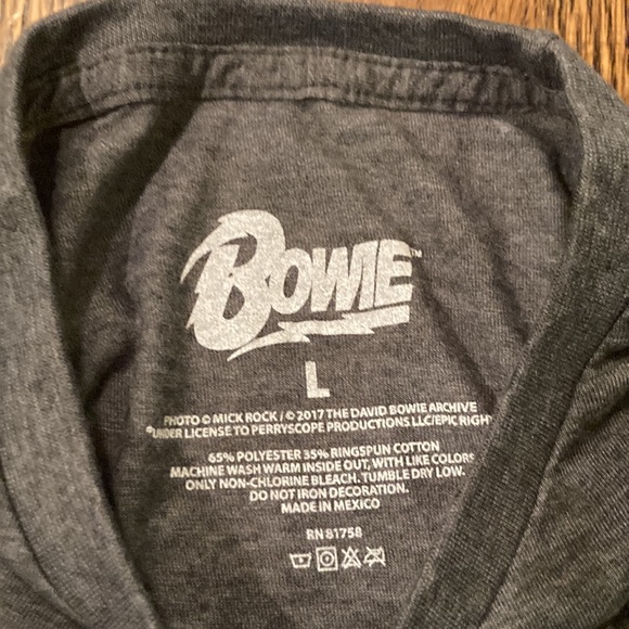 David Bowie tee shirt new without tags - Picture 2 of 2